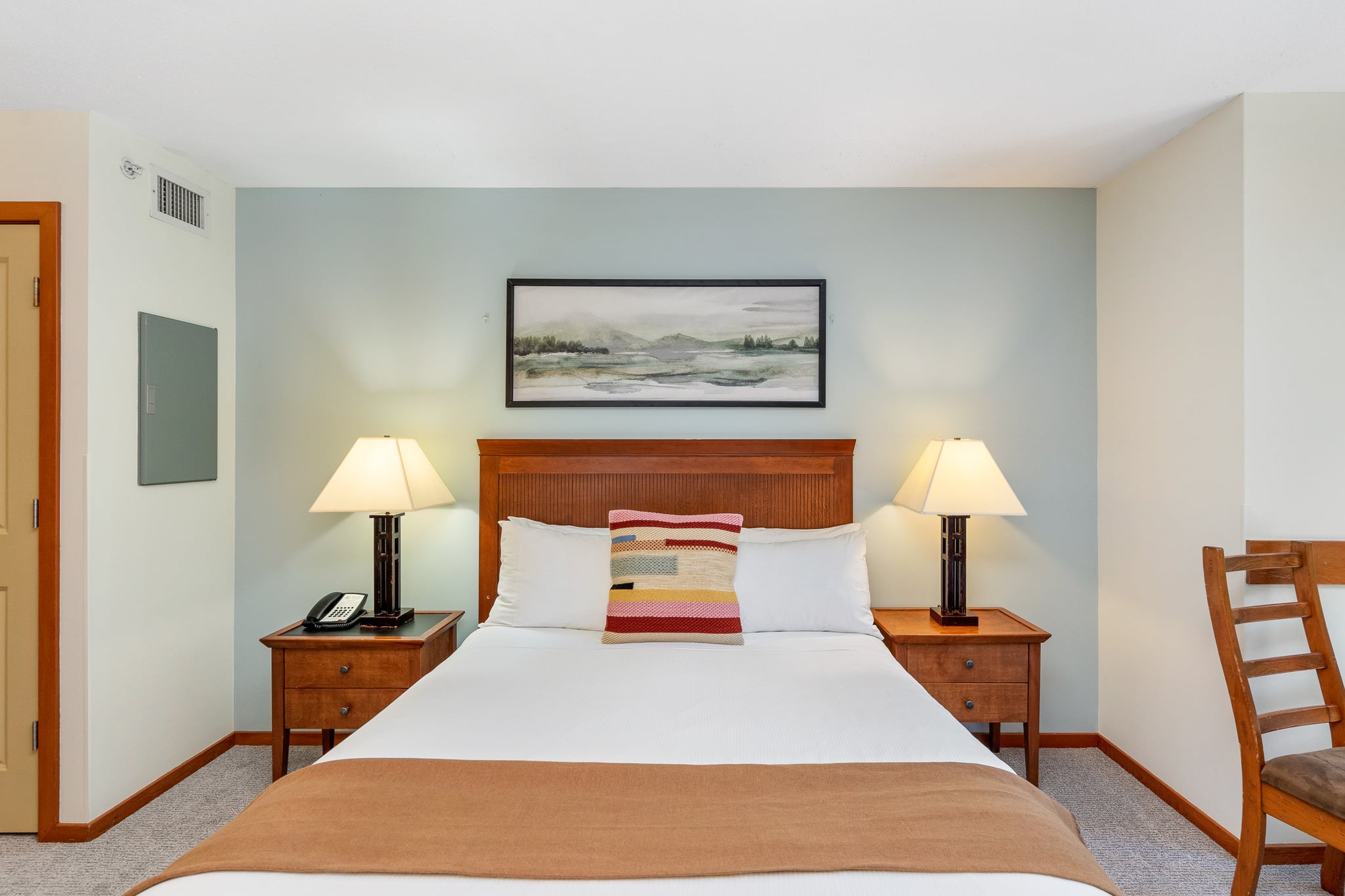 Forest View Cascade Room 5
