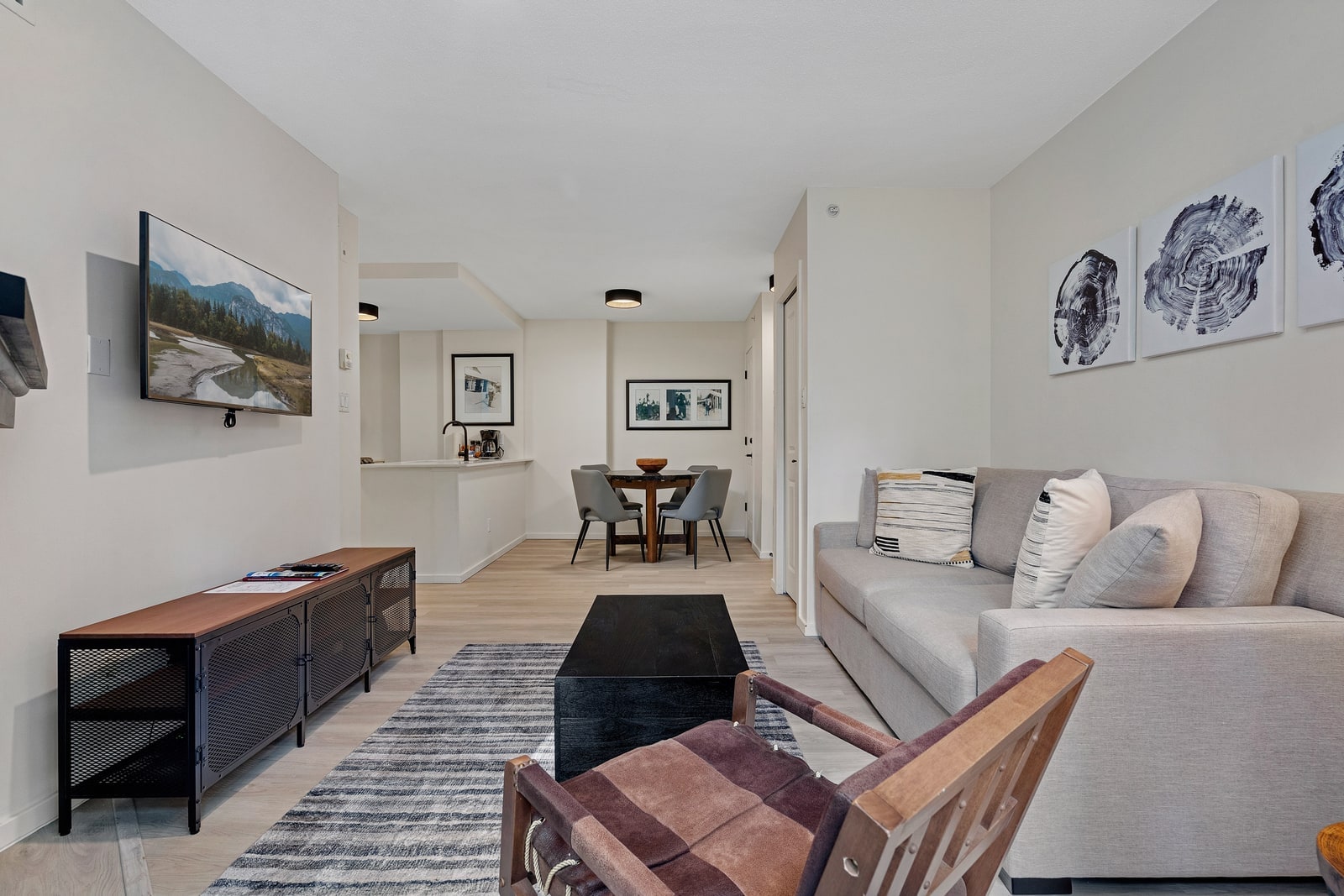 Mountain View Top Floor photo 1